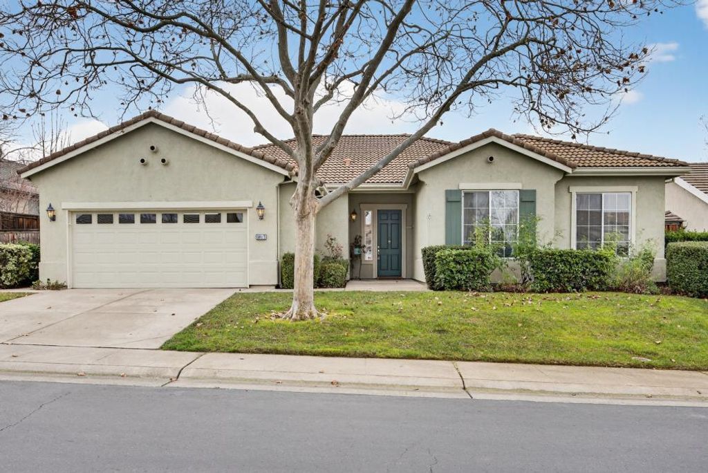 3017 Crestwood Way, Rocklin, CA 95765