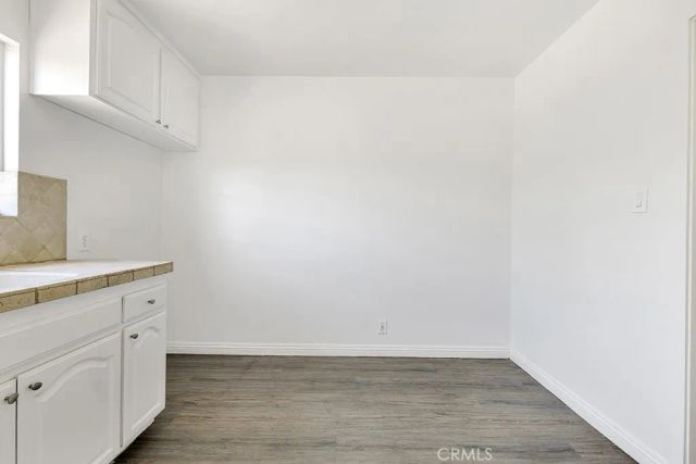 6056 Woodman Avenue, Van Nuys, CA 91401