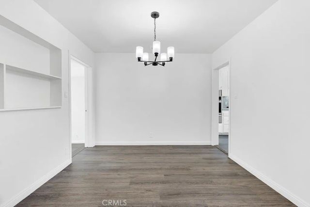 6056 Woodman Avenue, Van Nuys, CA 91401