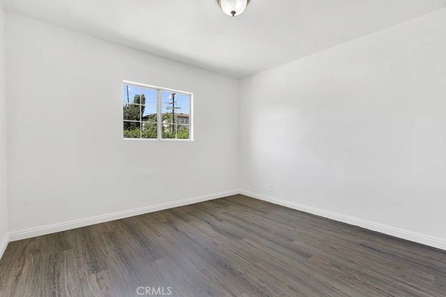 6056 Woodman Avenue, Van Nuys, CA 91401
