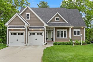 246 Forest Grove, Wrentham, MA 02093