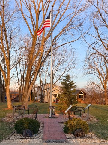 32 Largemouth Lane, Wilmington, IL 60481