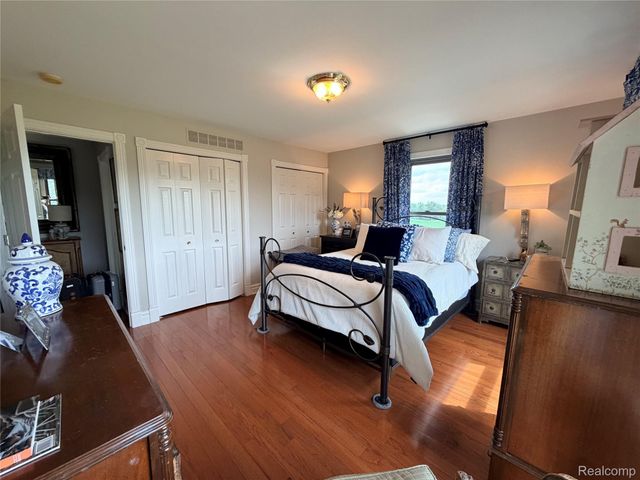 1205 Yule Road, Addison Township, MI 48367
