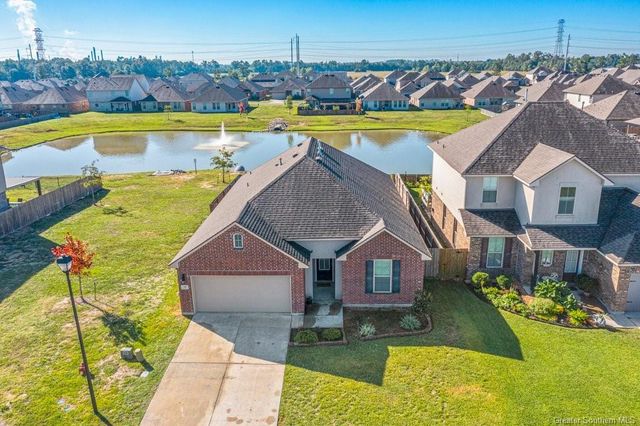 317 Langley Drive, Sulphur, LA 70665