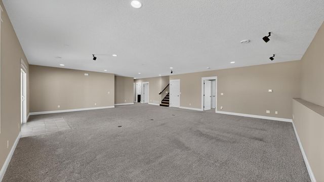 1504 Century Corner Lane NE, Rochester, MN 55906