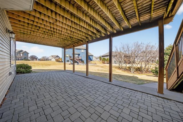 1504 Century Corner Lane NE, Rochester, MN 55906