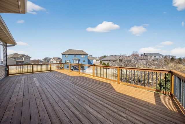 1504 Century Corner Lane NE, Rochester, MN 55906