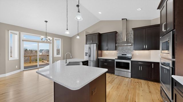 1504 Century Corner Lane NE, Rochester, MN 55906