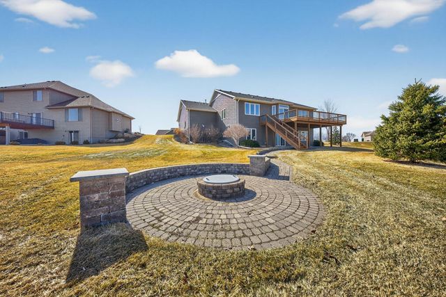 1504 Century Corner Lane NE, Rochester, MN 55906