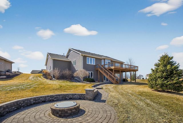 1504 Century Corner Lane NE, Rochester, MN 55906