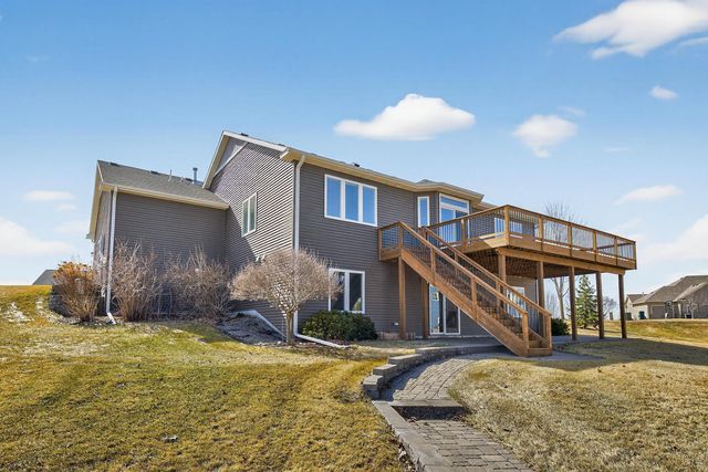 1504 Century Corner Lane NE, Rochester, MN 55906