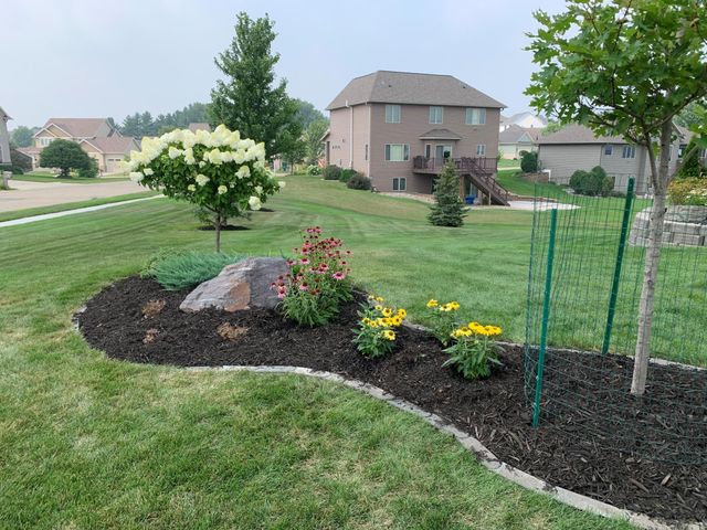 1504 Century Corner Lane NE, Rochester, MN 55906