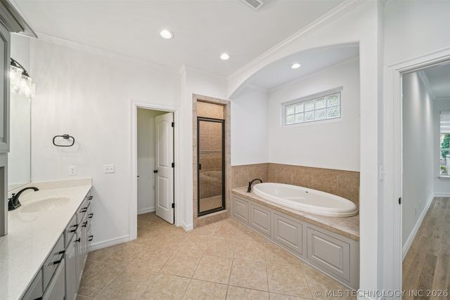 5216 E 148th Street S, Bixby, OK 74008