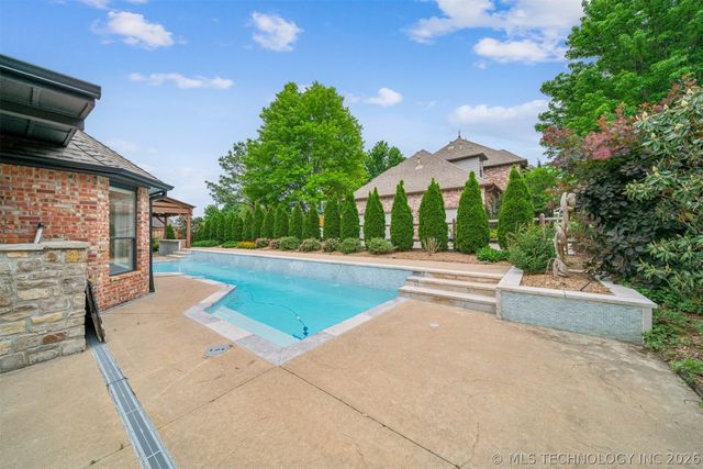 5216 E 148th Street S, Bixby, OK 74008