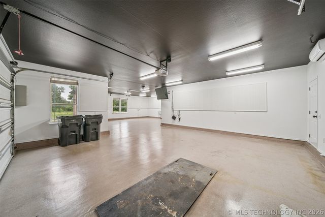 5216 E 148th Street S, Bixby, OK 74008