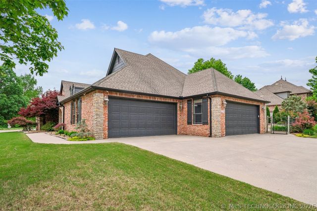 5216 E 148th Street S, Bixby, OK 74008
