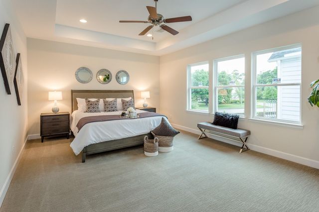 5010 Ella Boulevard, Houston, TX 77018