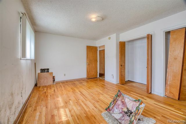 3020 Glengary Road, Commerce Twp, MI 48382
