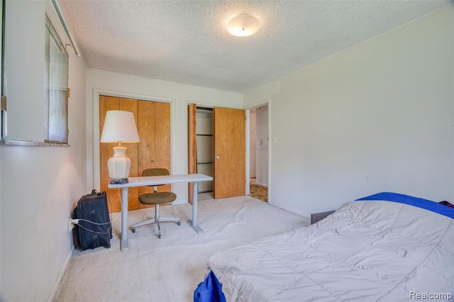 3020 Glengary Road, Commerce Twp, MI 48382