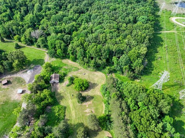 3020 Glengary Road, Commerce Twp, MI 48382
