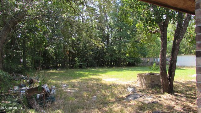 2722 E David Drive, Gulfport, MS 39503