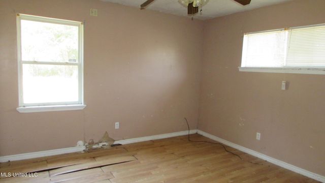 2722 E David Drive, Gulfport, MS 39503