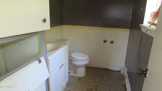 2722 E David Drive, Gulfport, MS 39503