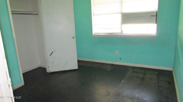 2722 E David Drive, Gulfport, MS 39503