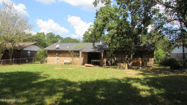 2722 E David Drive, Gulfport, MS 39503