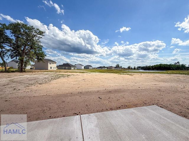 393 Buckhead Loop, Allenhurst, GA 31301
