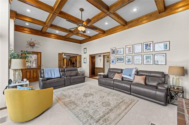 23680 W 289th Terrace, Paola, KS 66071