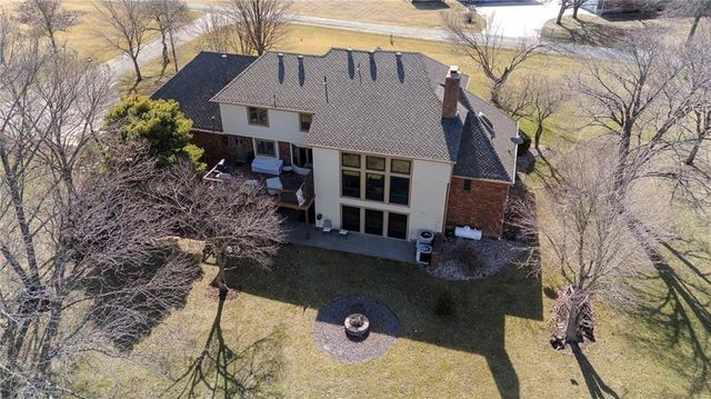 23680 W 289th Terrace, Paola, KS 66071