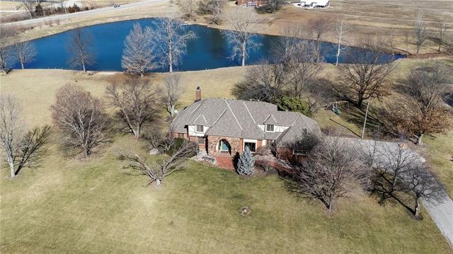 23680 W 289th Terrace, Paola, KS 66071