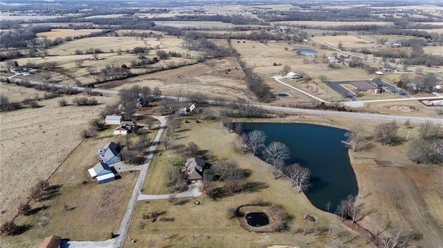 23680 W 289th Terrace, Paola, KS 66071