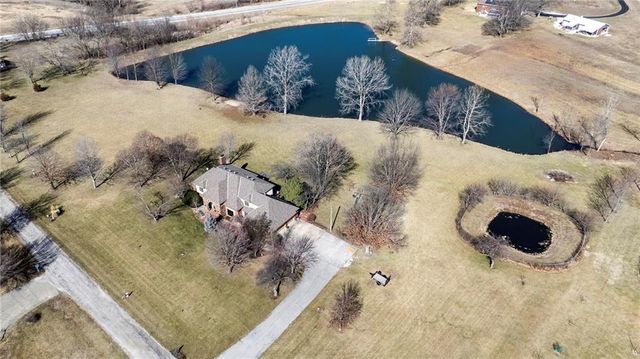 23680 W 289th Terrace, Paola, KS 66071