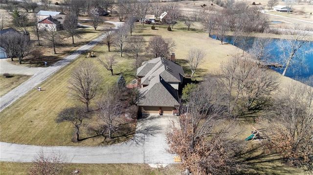 23680 W 289th Terrace, Paola, KS 66071