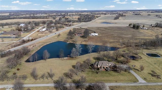 23680 W 289th Terrace, Paola, KS 66071