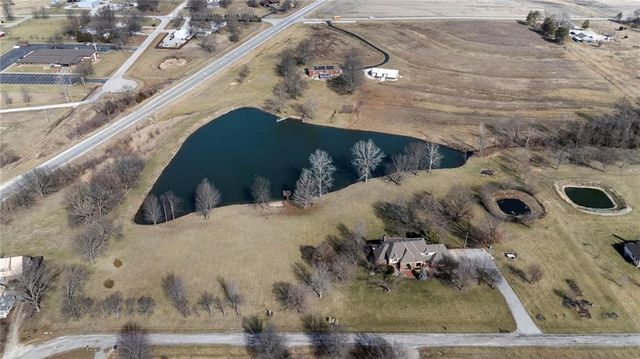 23680 W 289th Terrace, Paola, KS 66071