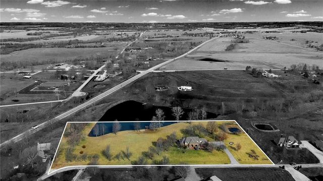 23680 W 289th Terrace, Paola, KS 66071