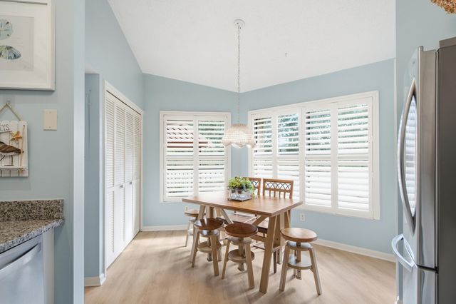 6100 SE Martinique Drive 201, Stuart, FL 34997