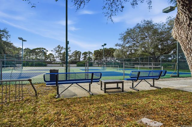 6100 SE Martinique Drive 201, Stuart, FL 34997