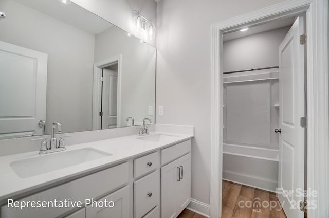 7144 Bil-Mar Drive, Harrisburg, NC 28075