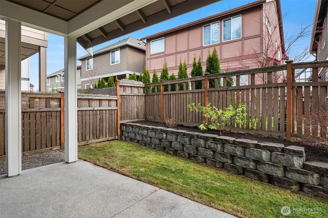 474 5th Avenue NE, Issaquah, WA 98029