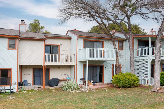45 Cypress Fairway VLG, Wimberley, TX 78676