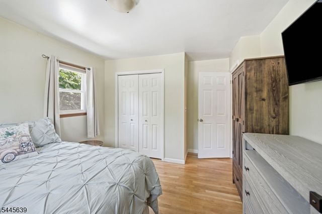 3 Seneca Trl, Jefferson Twp., NJ 07438