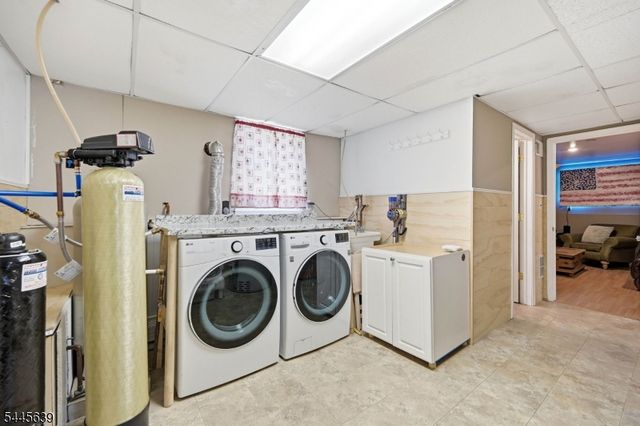 3 Seneca Trl, Jefferson Twp., NJ 07438