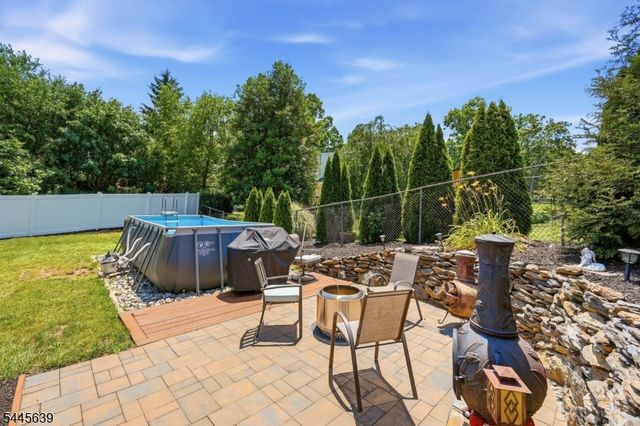 3 Seneca Trl, Jefferson Twp., NJ 07438