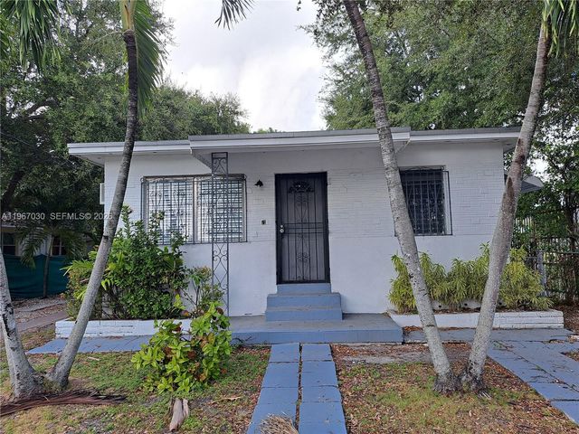 71 NE 67th St A, Miami, FL 33138