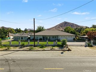17643 Santa Ana, Bloomington, CA 92316