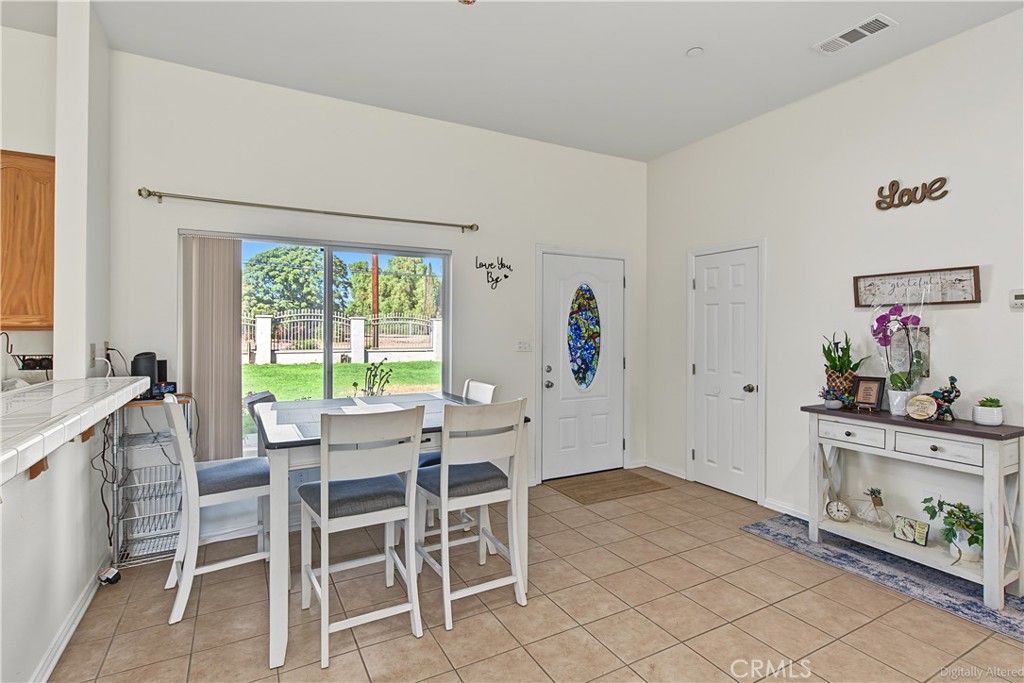 17643 Santa Ana, Bloomington, CA 92316 — photo 3